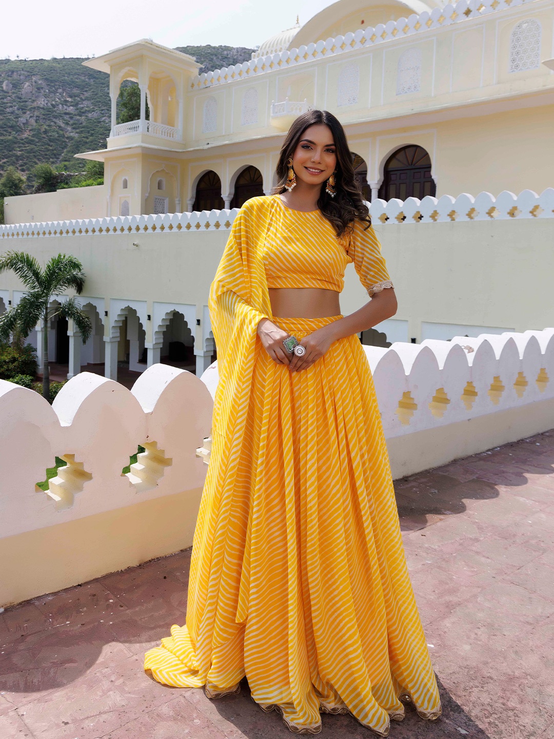

Ragavi Leheriya Ready To Wear Lehenga & Blouse With Dupatta, Yellow