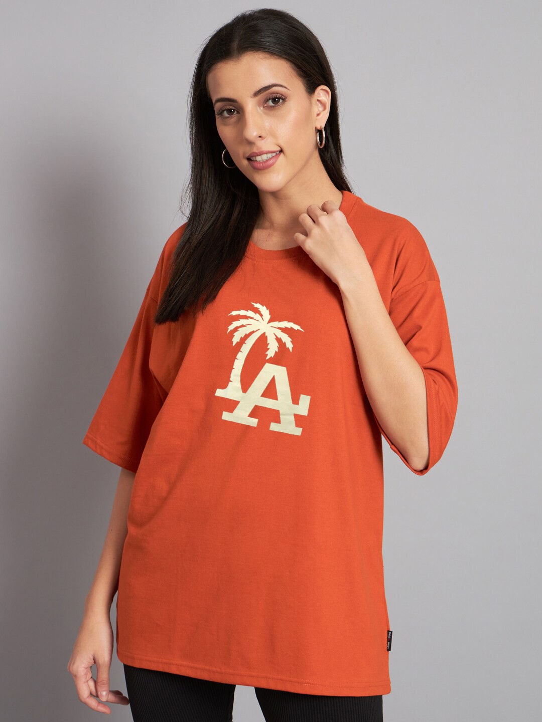 

Imsa Moda Typography Printed Drop Shoulder Sleeves Oversized Cotton T-shirt, Orange