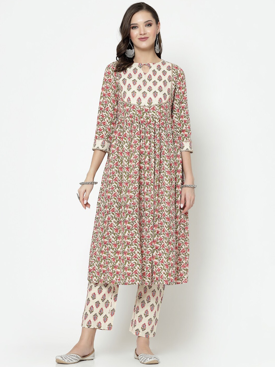 

SkyaSia Floral Printed Pleated Gotta Patti Anarkali Kurta With Trousers, Beige