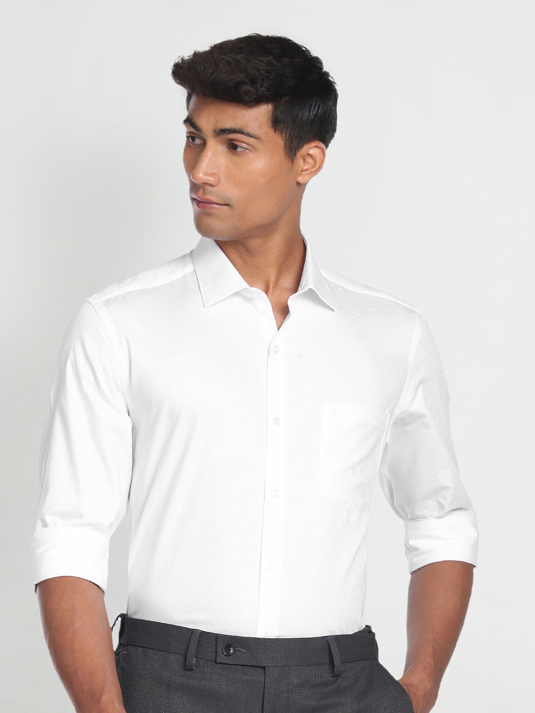 

Arrow Spread Collar Chest Pocket Twill Pure Cotton Formal Shirt, White