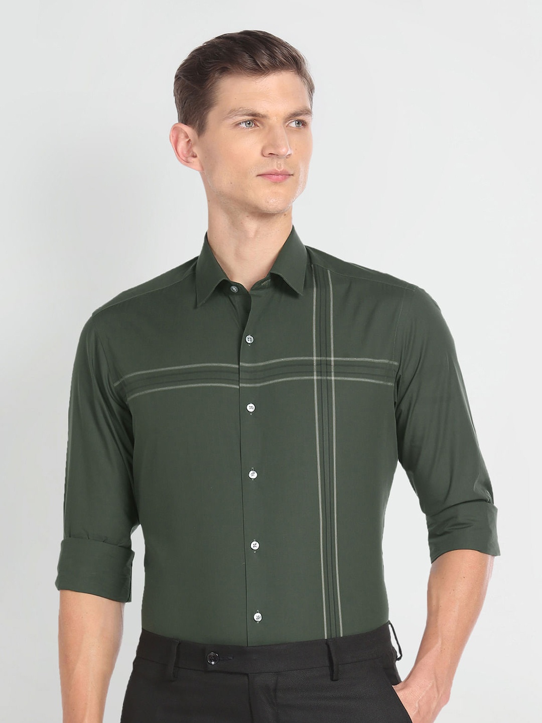 

Arrow Slim Fit Vertical Striped Spread Collar Pure Cotton Formal Shirt, Green