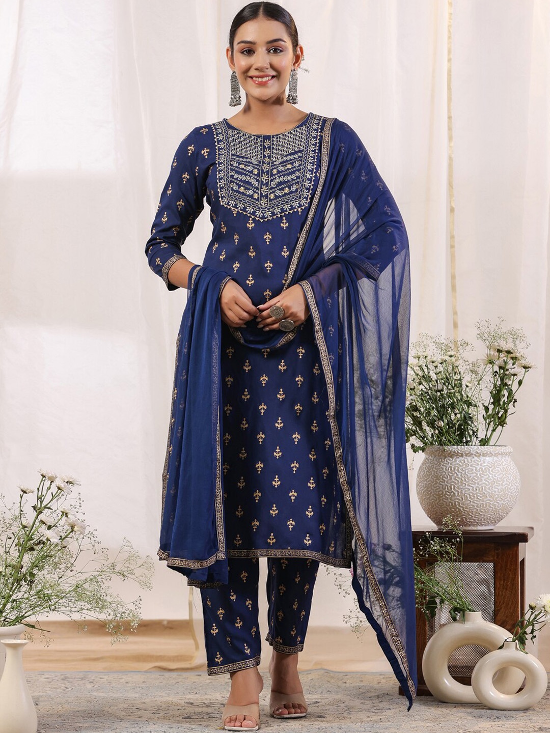 

Anubhutee Ethnic Motifs Embroidered Regular Gotta Patti Kurta With Trousers & Dupatta, Blue