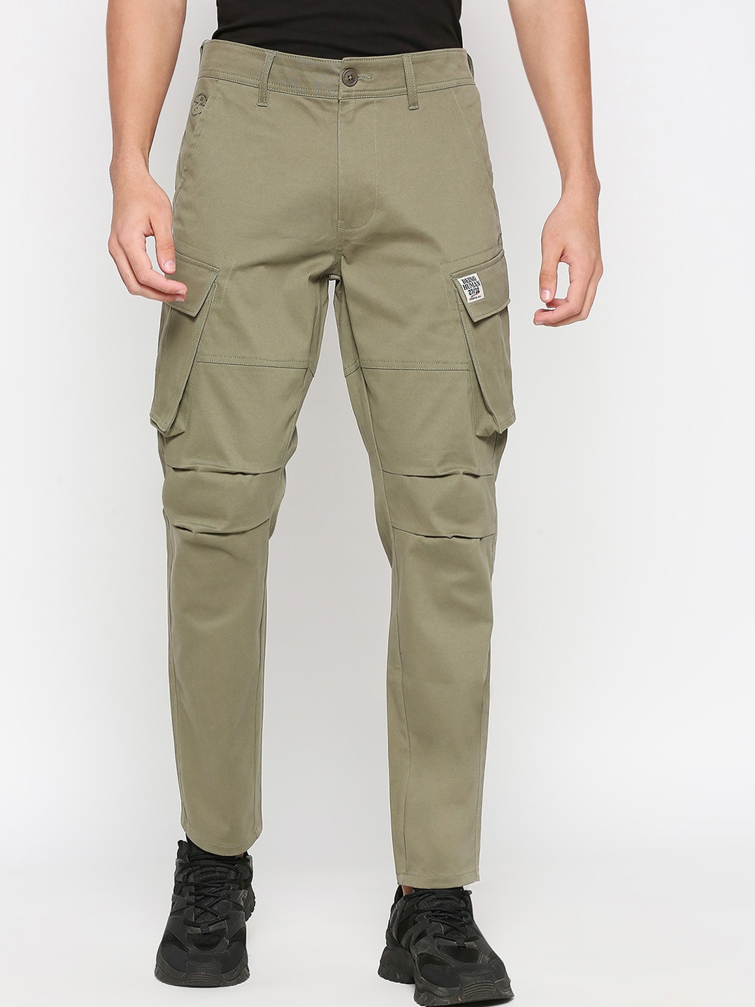 

Being Human Men Slim Fit Mid-Rise Plain Cargos, Green