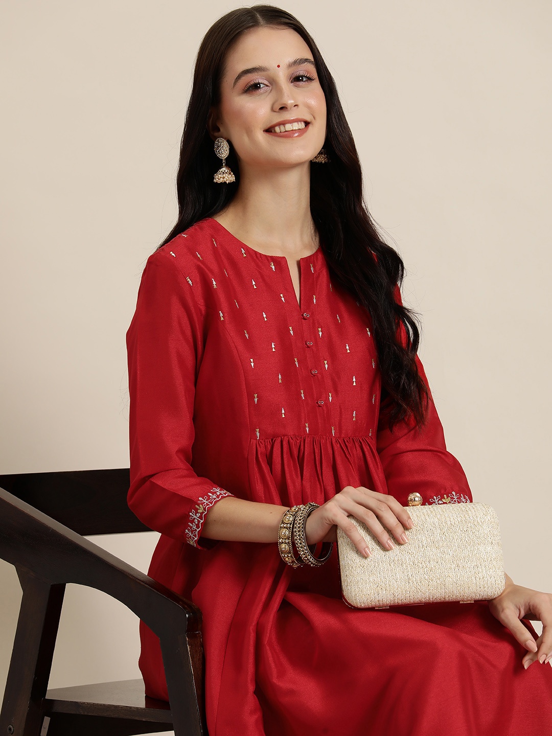 

HERE&NOW Women Embroidered Regular Thread Work Kurta with Trousers, Red