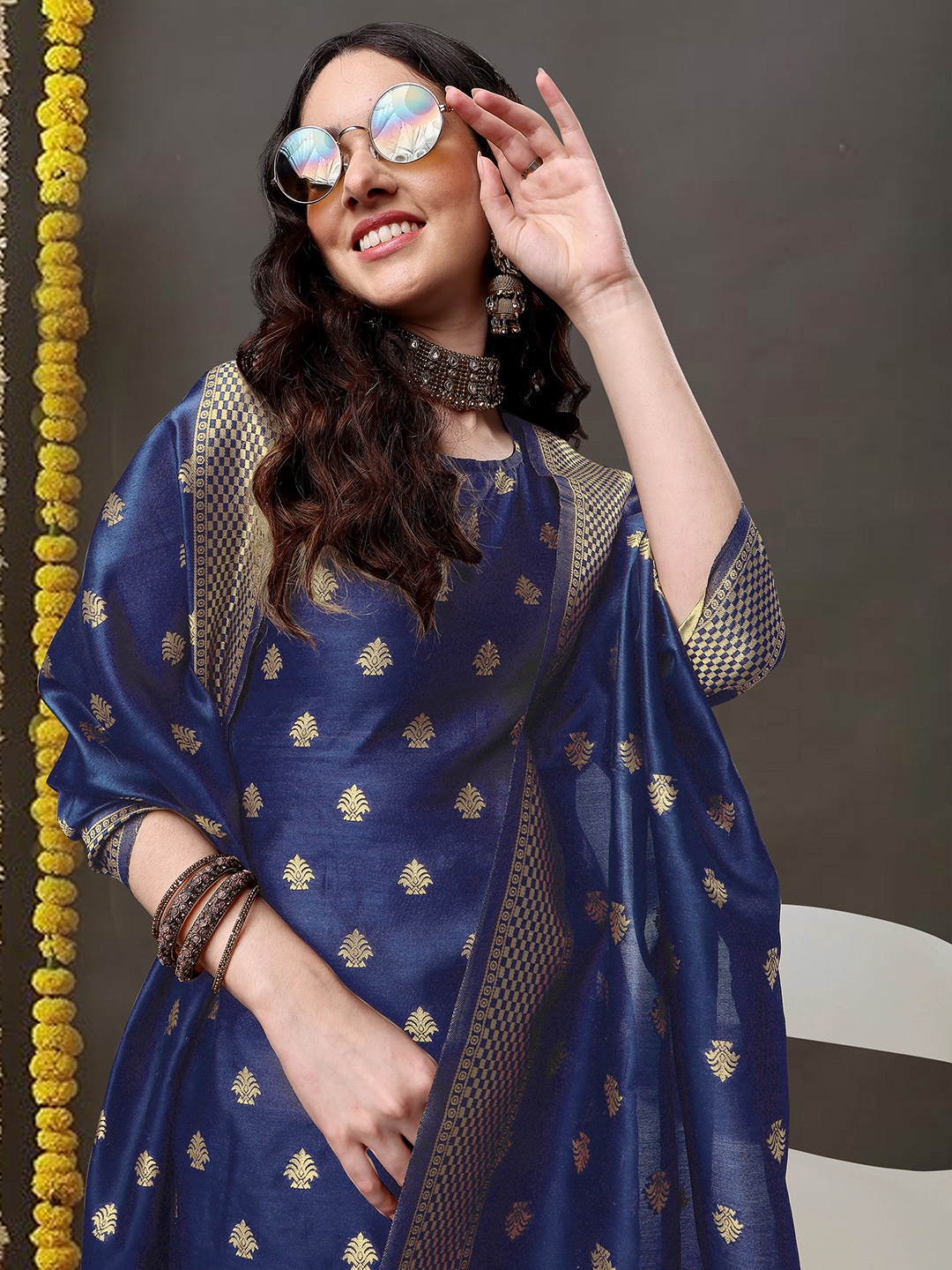 

KALINI Ethnic Motifs Woven Design Kurta & Salwar With Dupatta, Navy blue