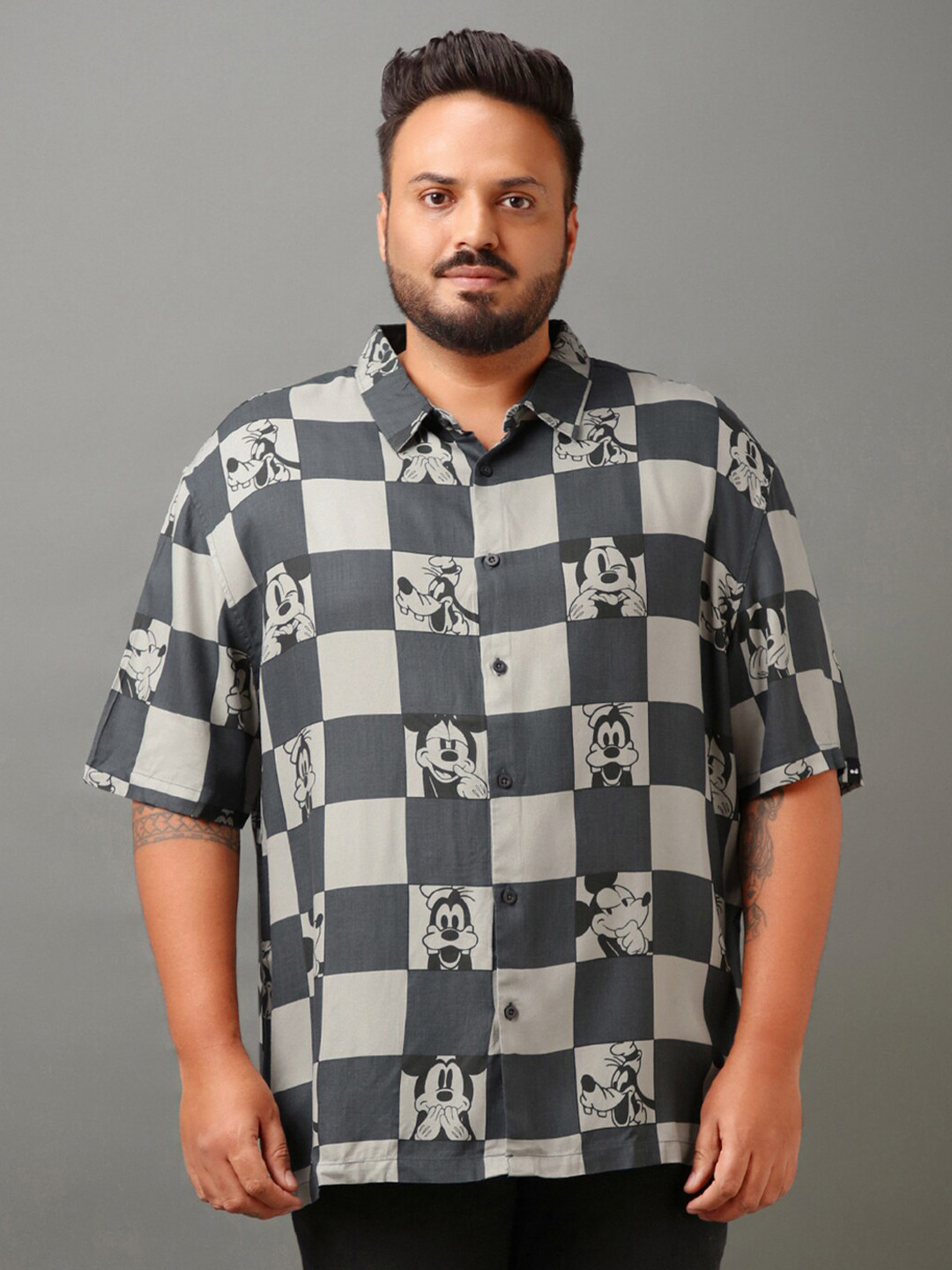 

Bewakoof Plus Charcoal Relaxed Oversized Mickey & Friends Printed Opaque Casual Shirt