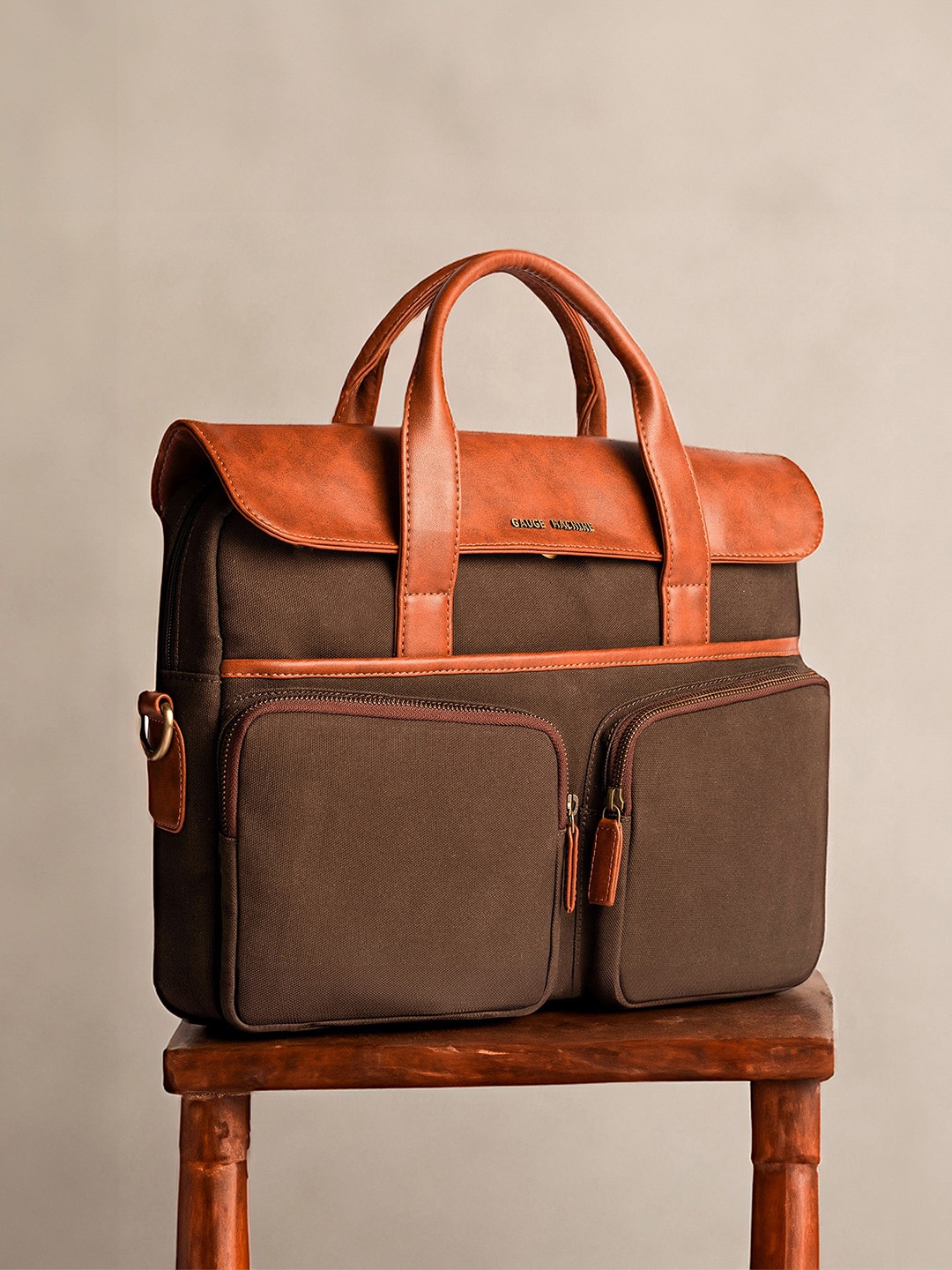 

Gauge Machine 16" Brown Laptop Bag