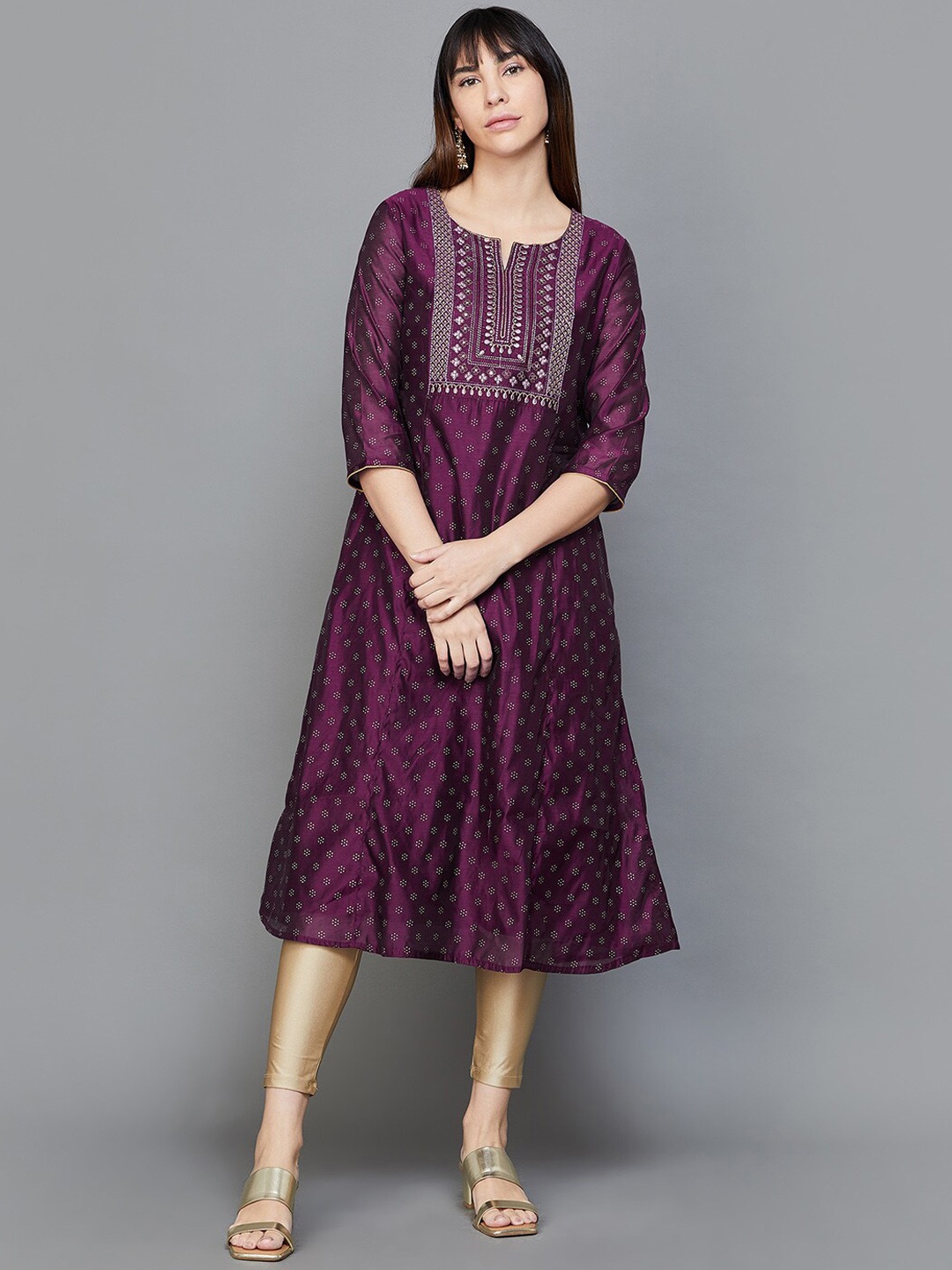 

Melange by Lifestyle Ethnic Motifs Yoke Design Kurta, Purple