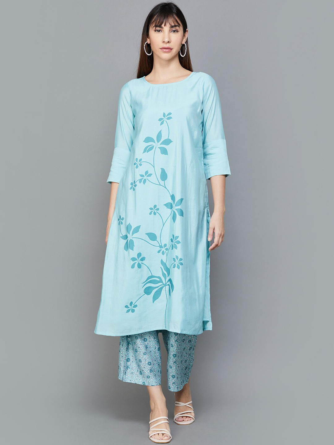 

Melange by Lifestyle Floral Printed Round Neck Straight Kurta With Palazzos, Blue