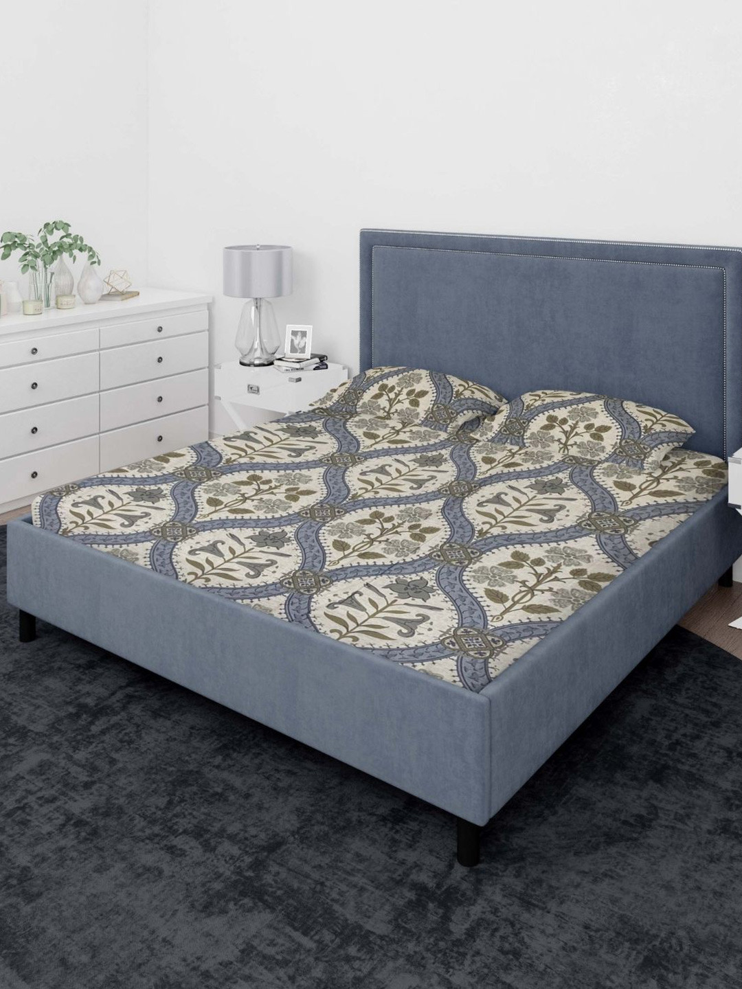 

Sleeping Owls- because your sleep matters Blue 140 TC Queen Bedsheet & 2 Pillow Covers