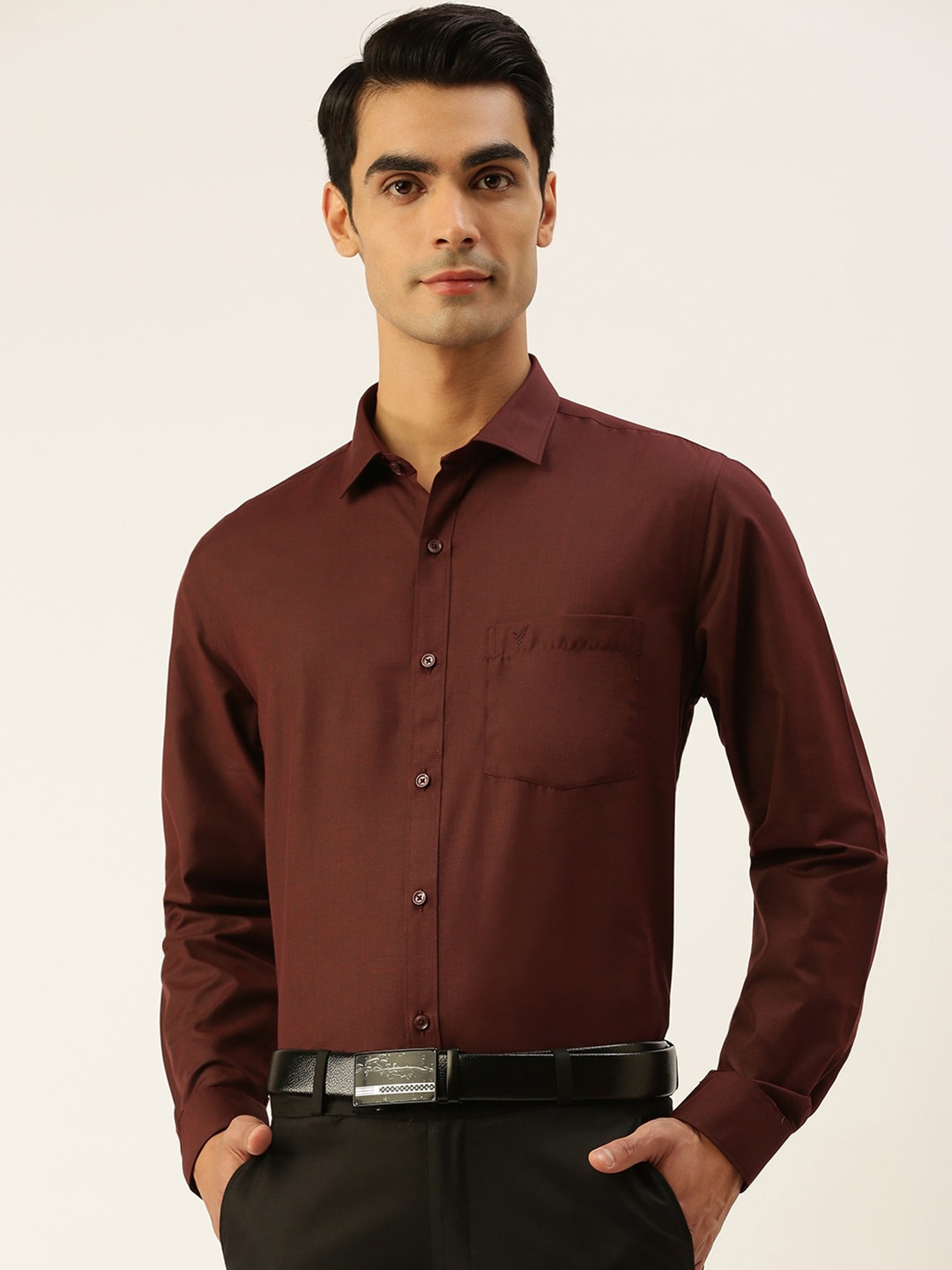 

Viveagham Cotton Smart Opaque Formal Shirt, Maroon