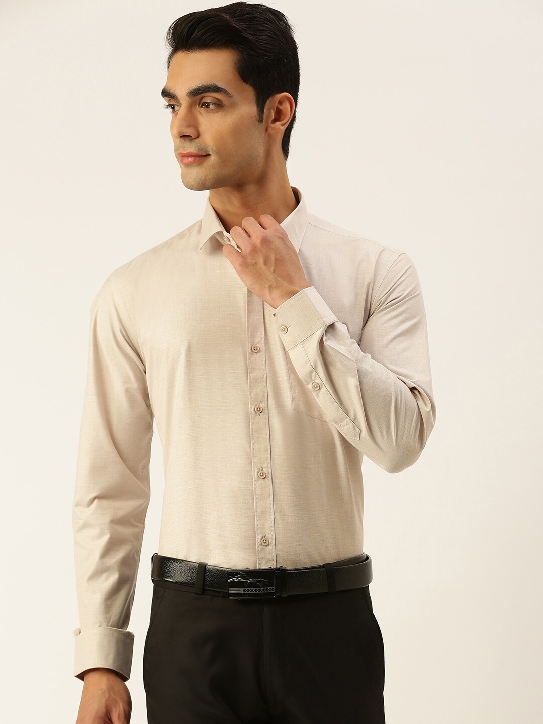 

Viveagham Smart Spread Collar Cotton Formal Shirt, Beige