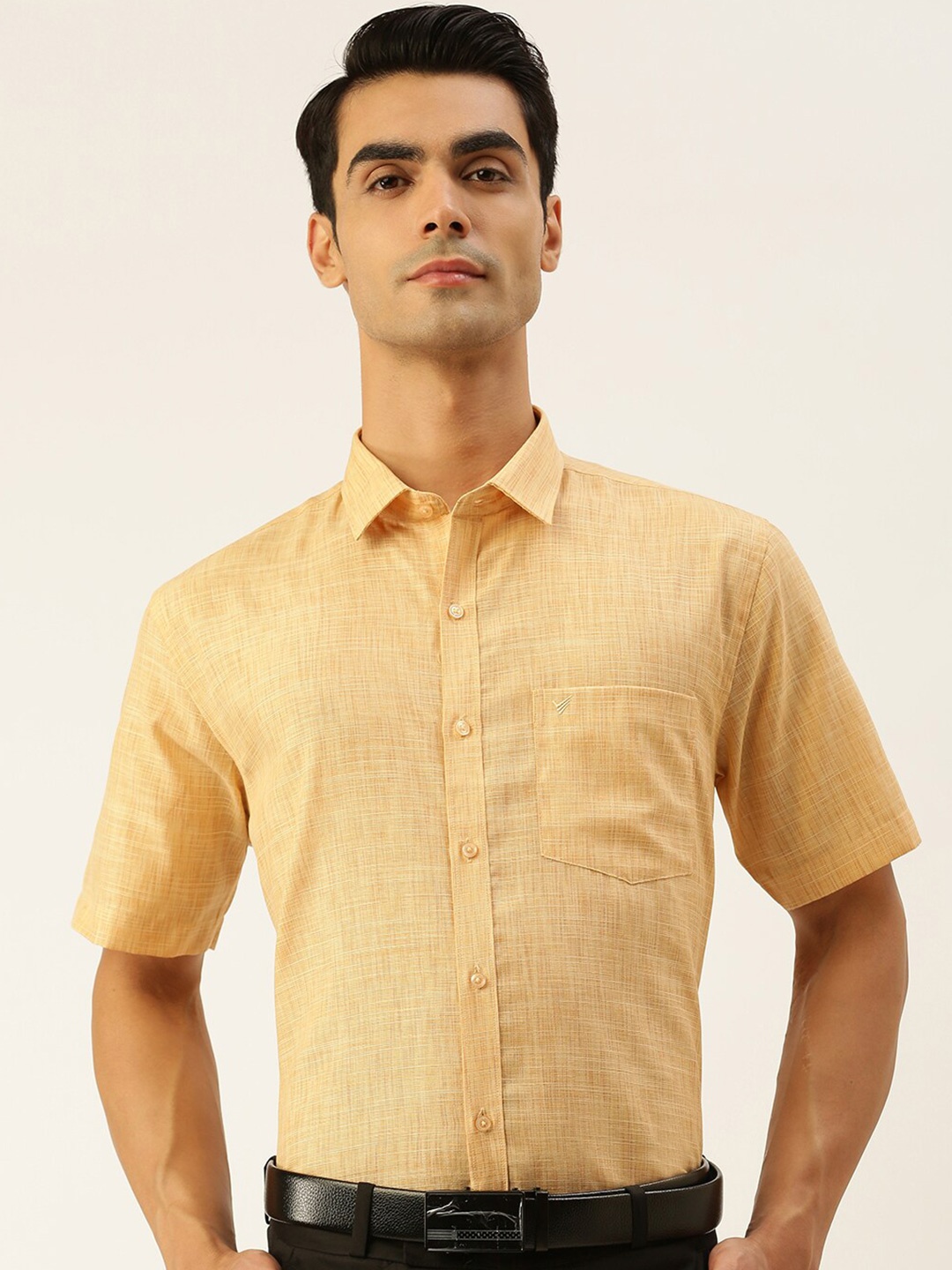 

Viveagham Smart Spread Collar Cotton Formal Shirt, Orange