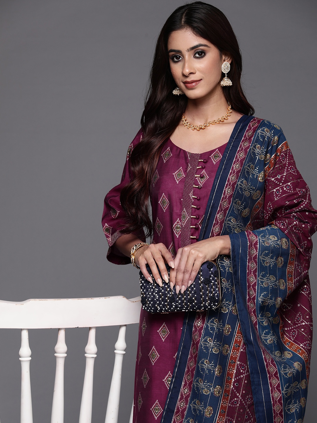 

Libas Women Ethnic Motifs Printed Regular Kurta with Trousers & With Dupatta, Burgundy