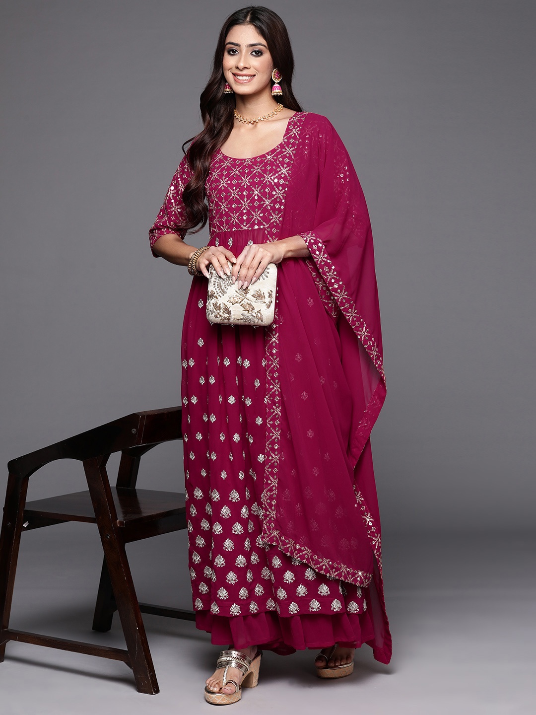 

Libas Women Ethnic Motifs Embroidered Pleated Sequinned Kurta with Palazzos & With Dupatta, Pink