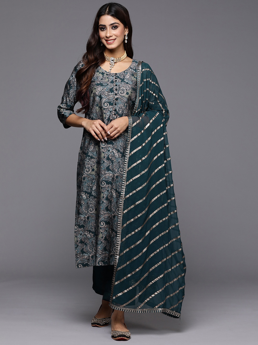 

Libas Women Blue Paisley Printed Regular Kurta with Trousers & With Dupatta