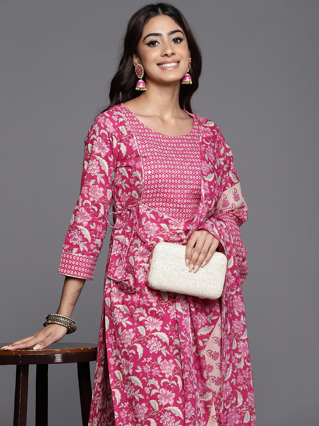 

Libas Women Floral Printed Gotta Patti Pure Cotton Kurta with Trousers & With Dupatta, Pink