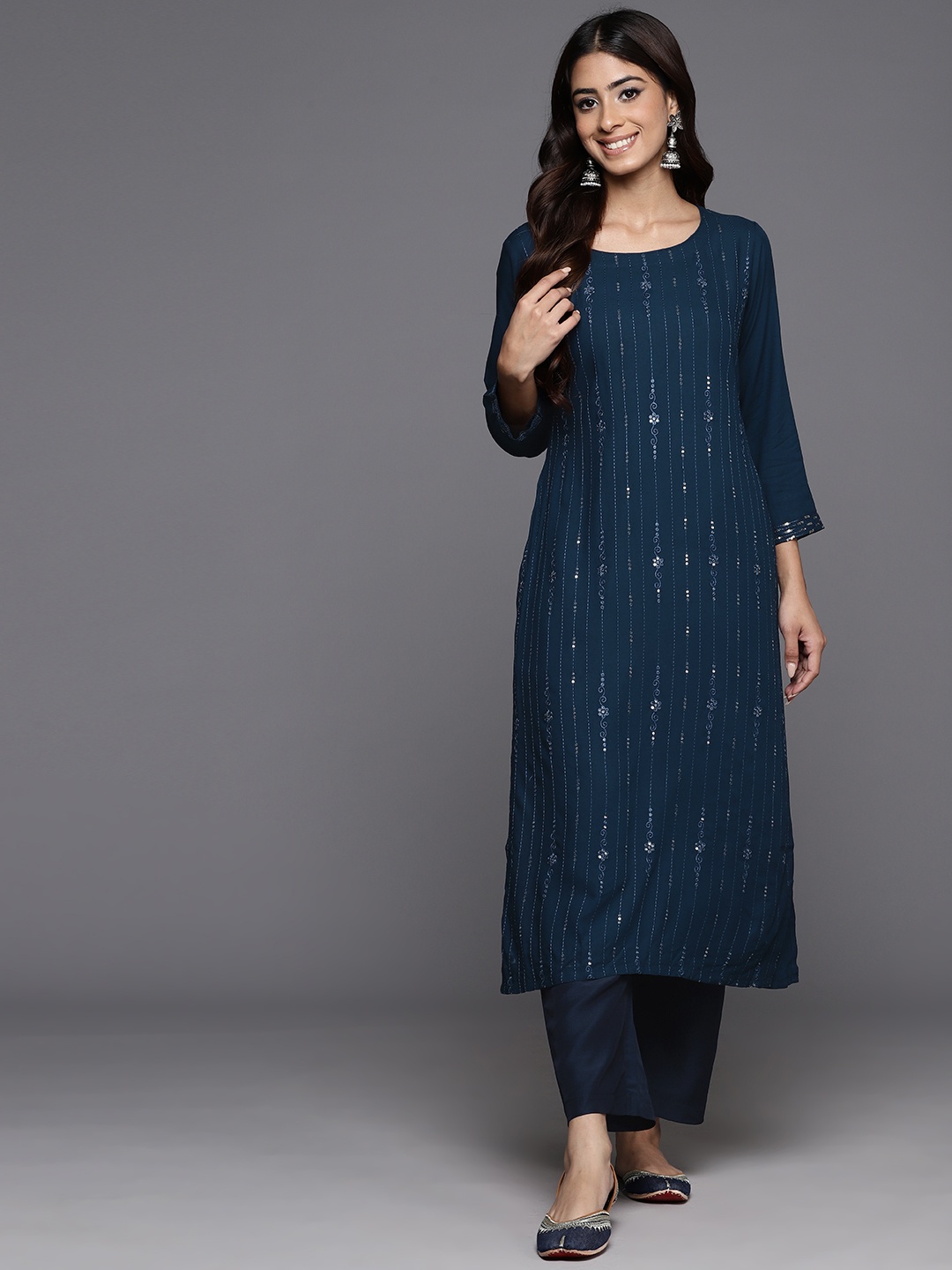 

Libas Women Embellished Sequinned Kurta, Blue