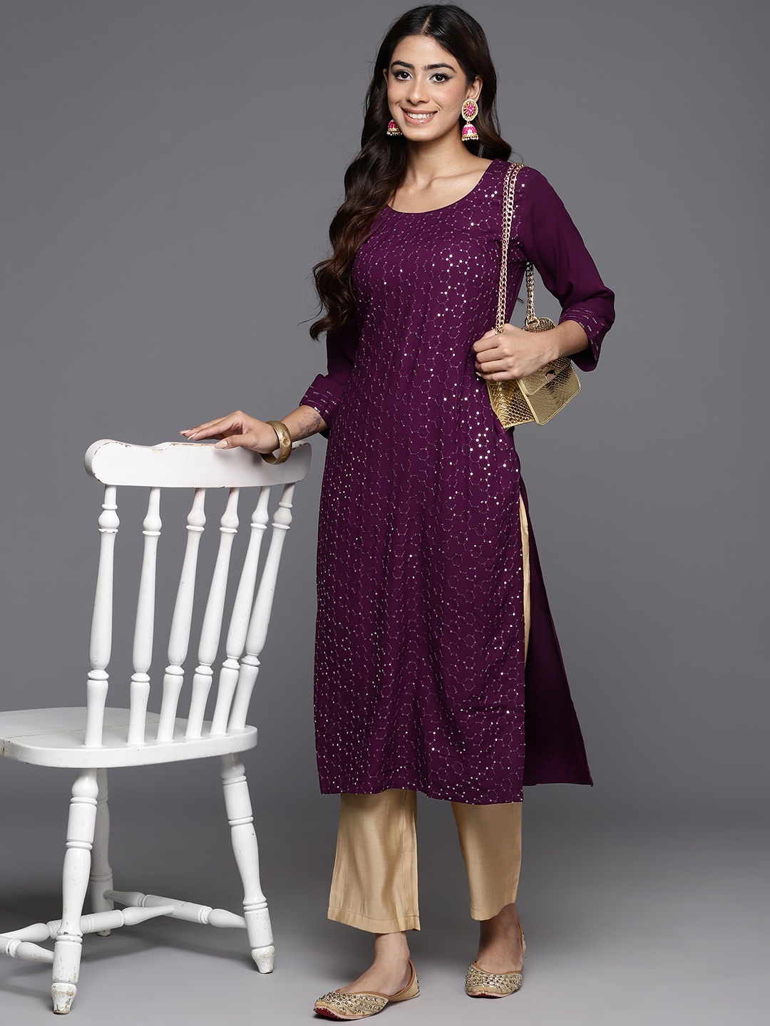 

Libas Women Embroidered Sequinned Kurta, Burgundy