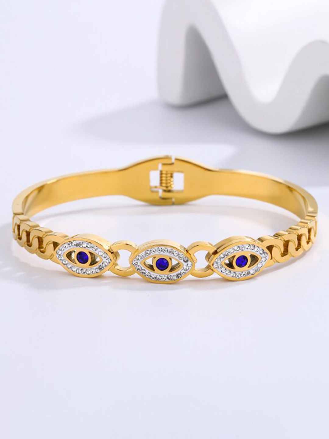

VIEN Gold-Plated Stainless Steel Bangle-Style Bracelet