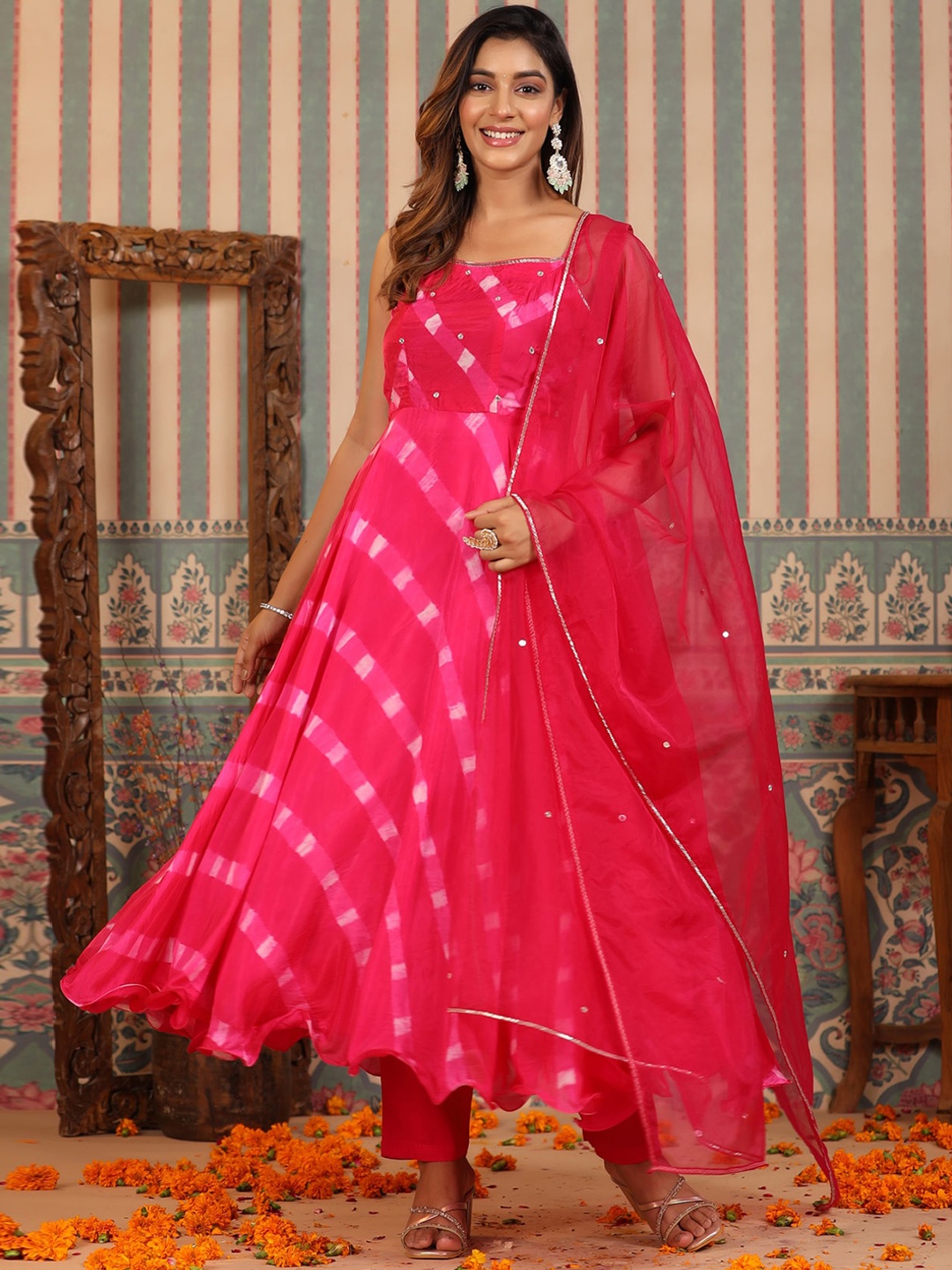 

Rangeelo Tie and Dyed Sleeveless Anarkali Kurta with Trousers & Dupatta, Pink