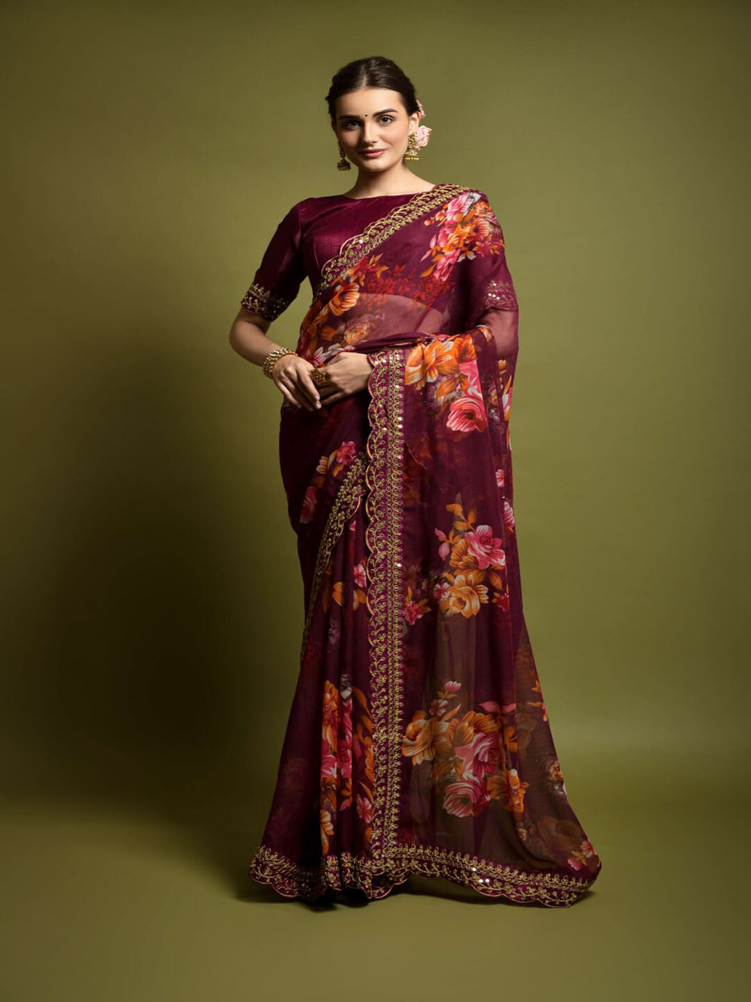 

Mitera Purple & Pink Floral Printed Embroidered Poly Georgette Saree