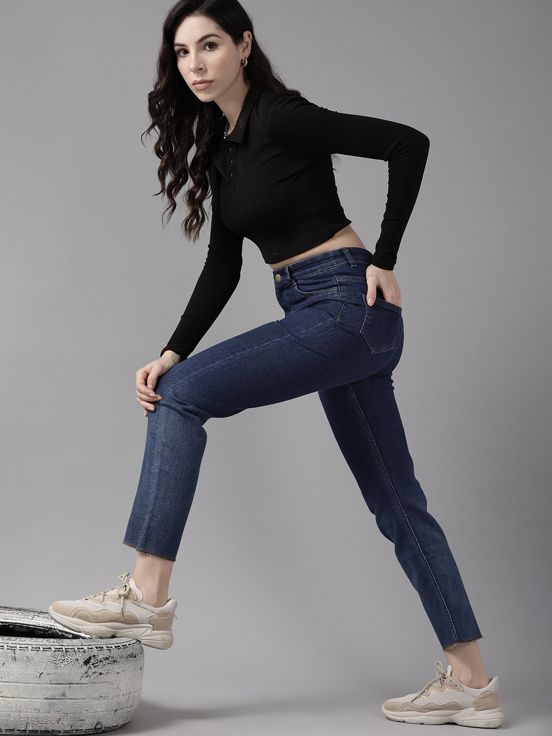 

Roadster Women Slim Fit High-Rise Stretchable Jeans, Blue
