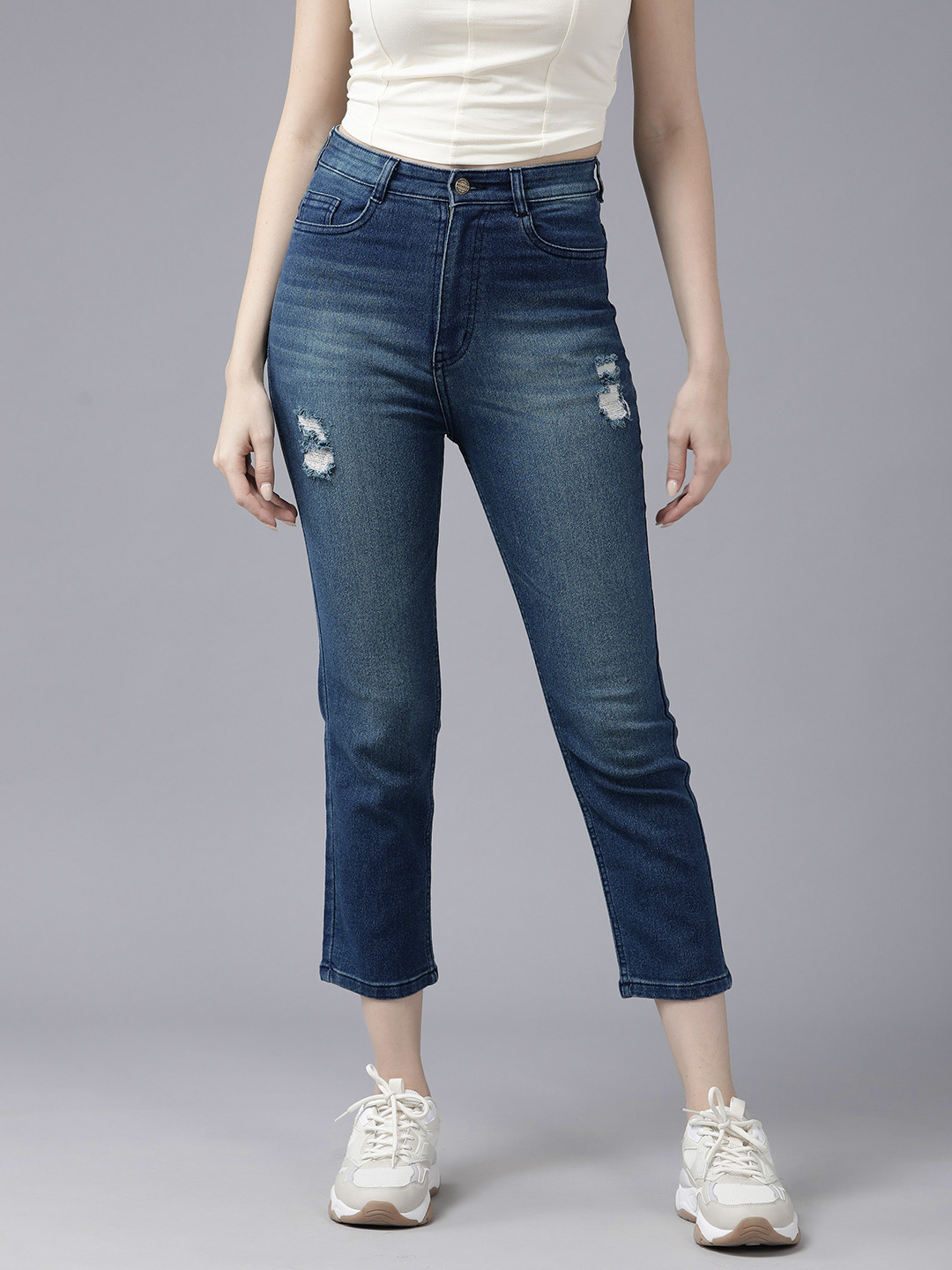 

The Roadster Life Co. Women Slim Fit High-Rise Low Distress Light Fade Stretchable Jeans, Navy blue