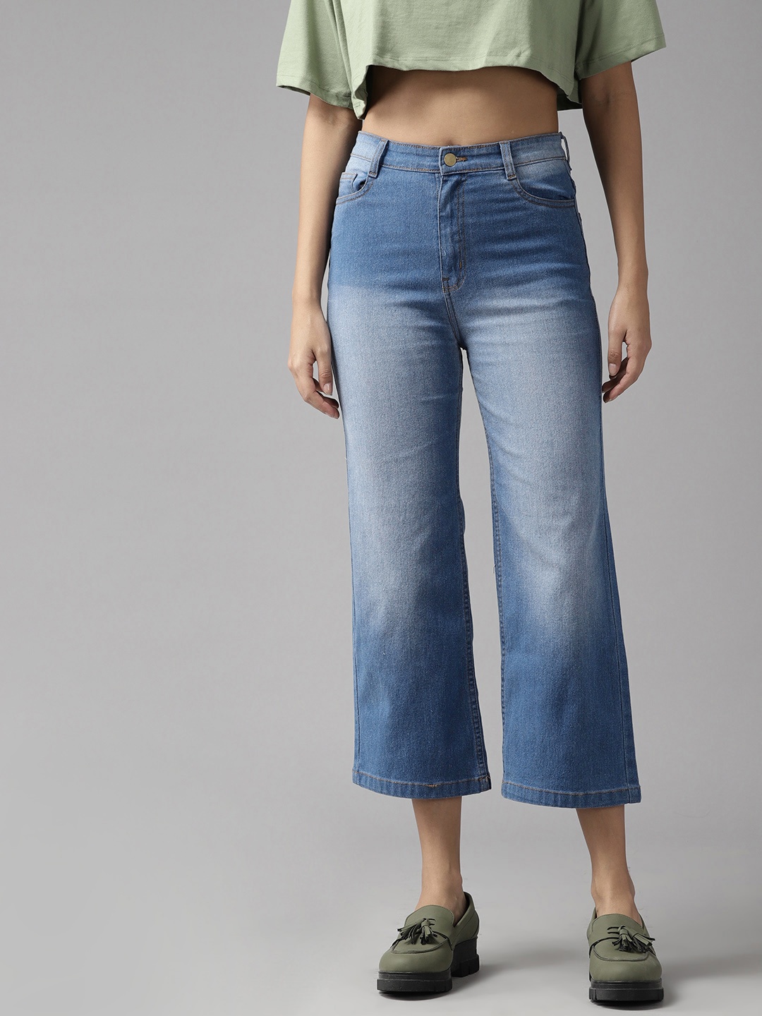 

Roadster Women Solid Flared High-Rise Light Fade Stretchable Jeans, Blue