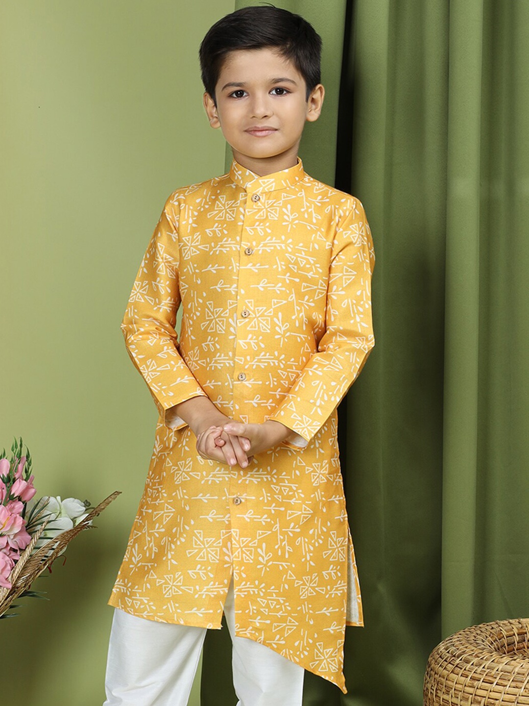 

TABARD Boys Ethnic Motif Printed Mandarin Collar Cotton Straight Kurta, Yellow