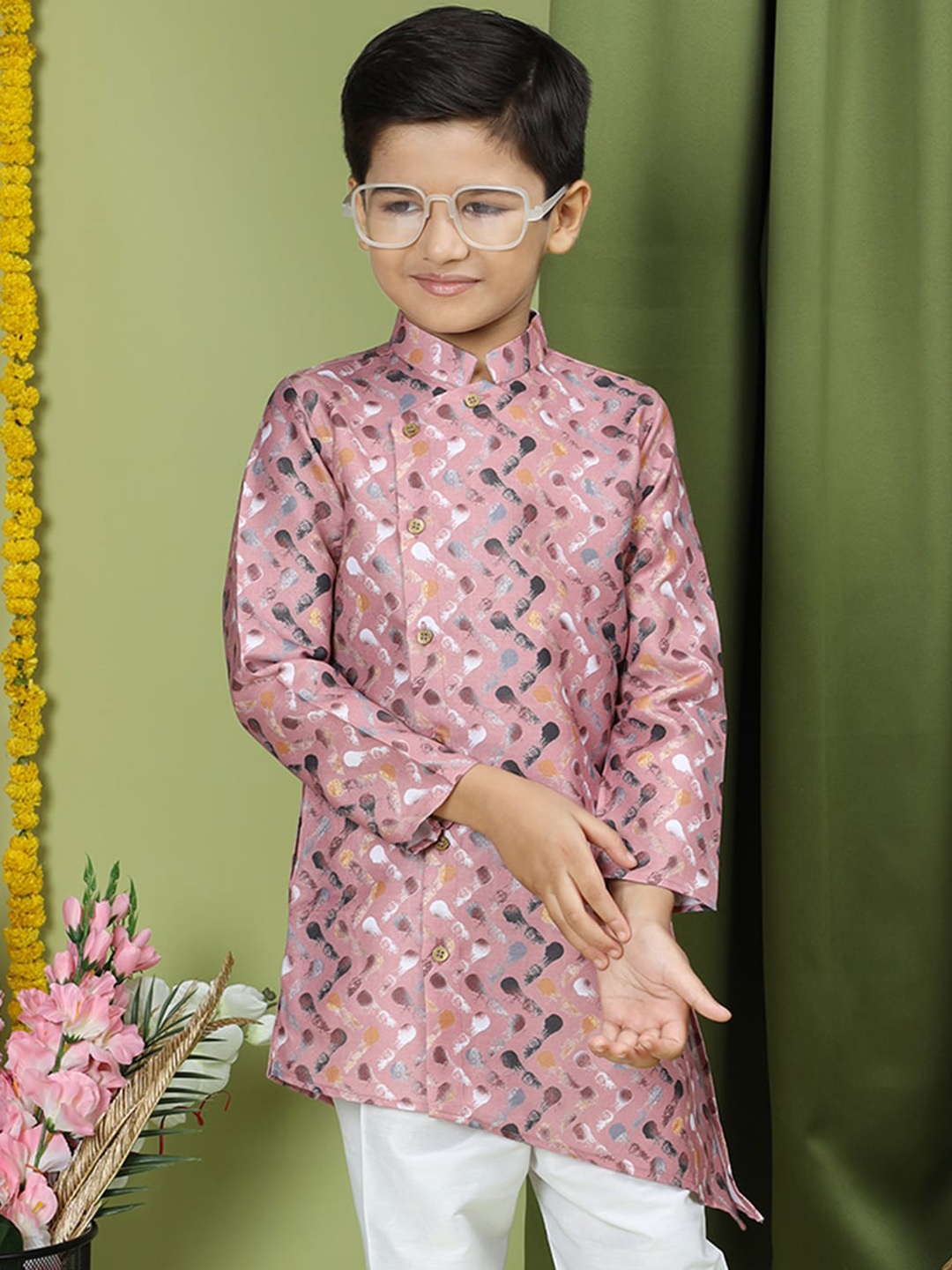 

TABARD Boys Abstract Printed Mandarin Collar Cotton Straight Kurta, Pink
