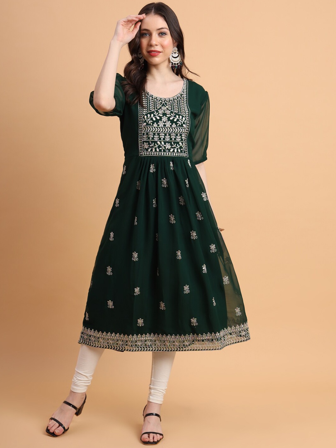 

HERE&NOW Green & Gold-Toned Brahmastra Ethnic Motifs Embroidered Puff Sleeves A-Line Kurta