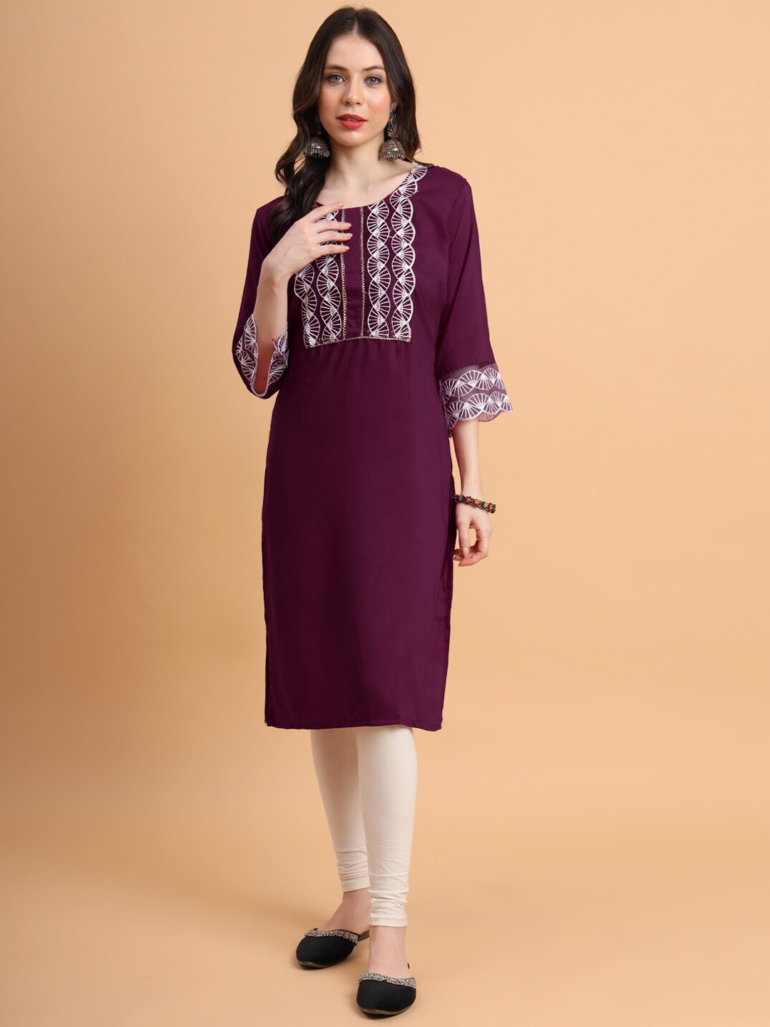 

HERE&NOW Geometric Yoke Design Gotta Patti Kurta, Magenta