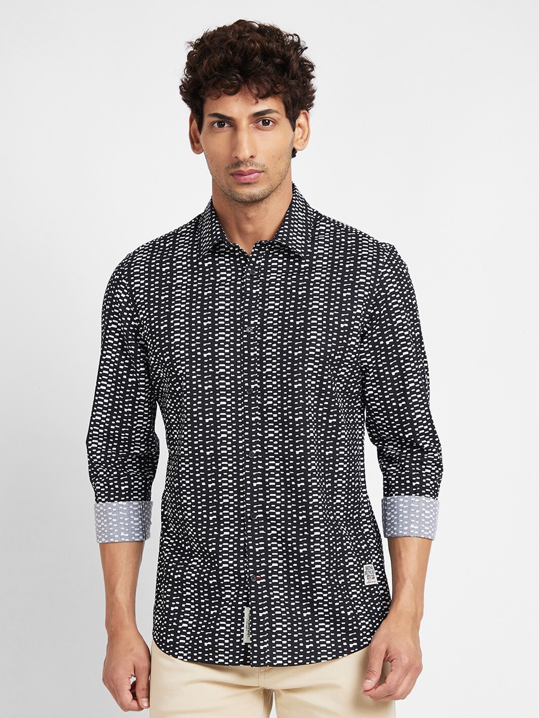 

Being Human Slim Fit Abstract Printed Casual Shirt, Black
