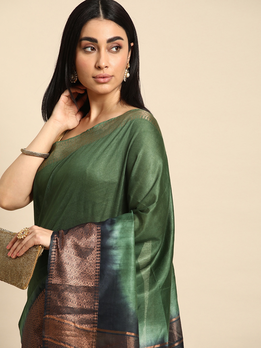

swatika Ombre Zari Silk Blend Muga Saree, Green
