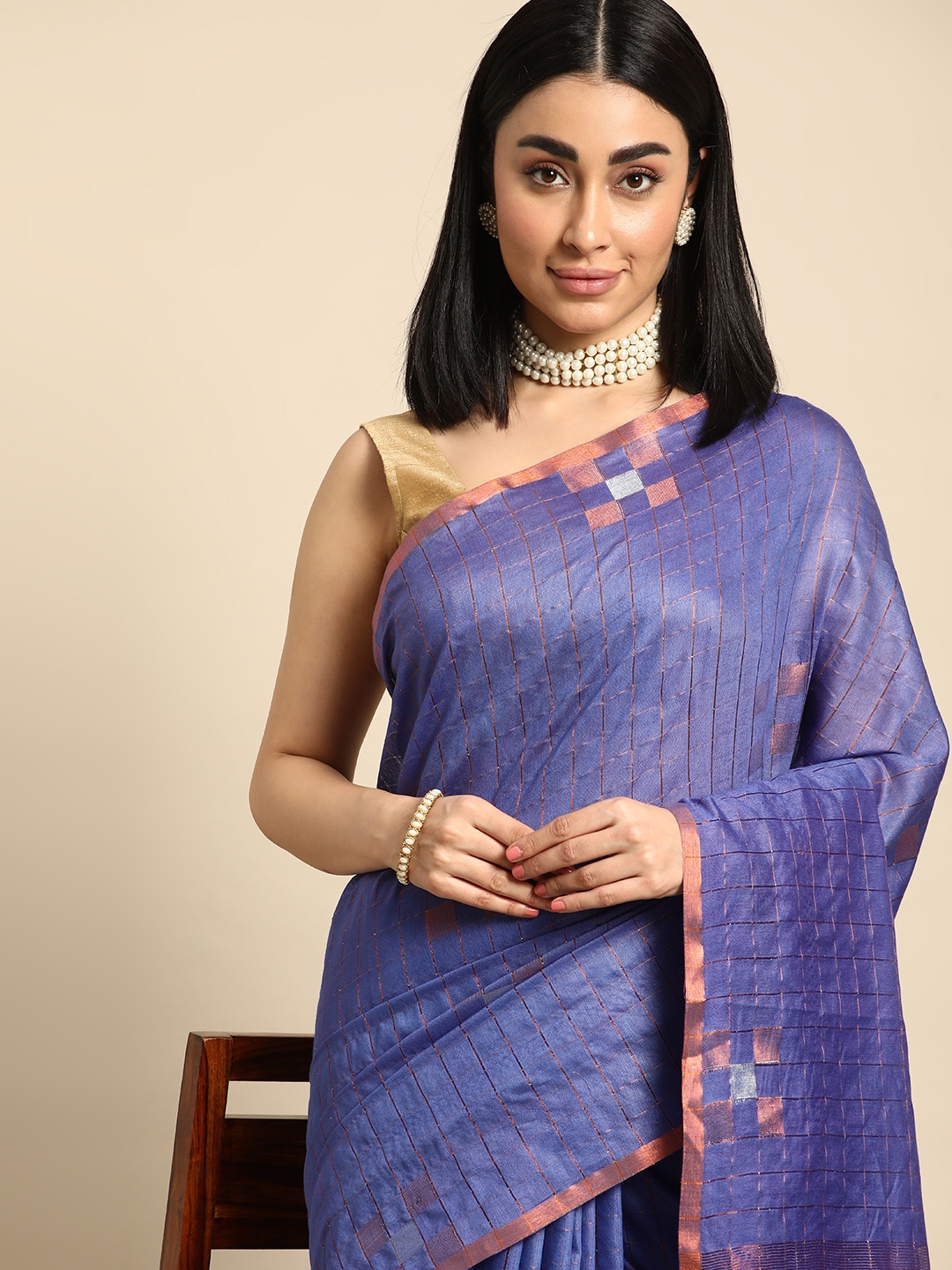 

swatika Checked Zari Silk Blend Muga Saree, Navy blue