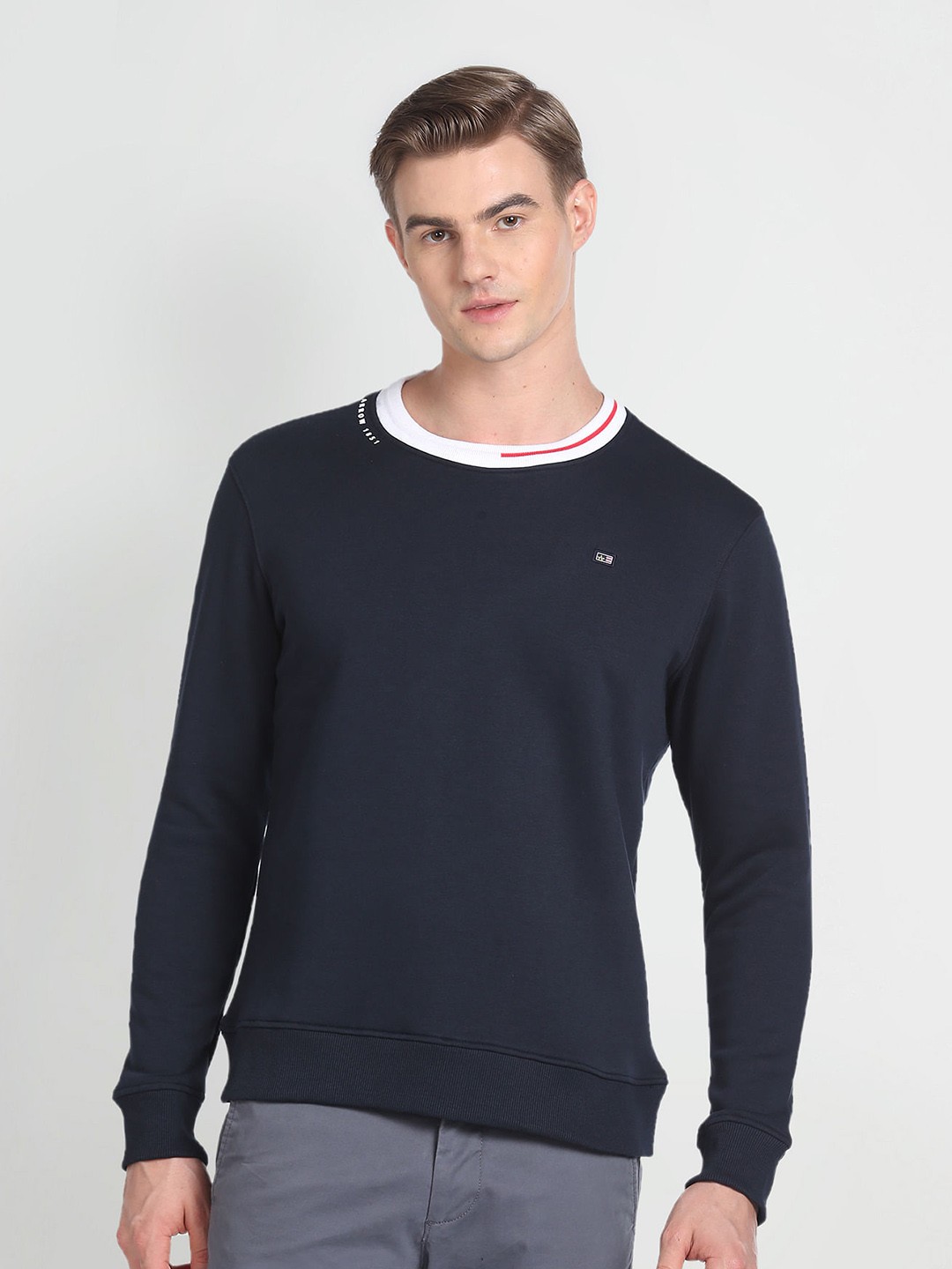 

Arrow Sport Round Neck Pullover Sweatshirt, Blue