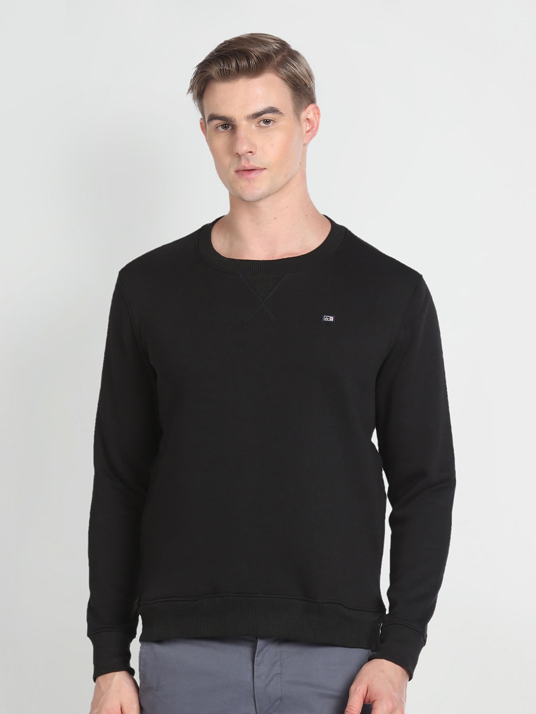 

Arrow Sport Crew Neck Pullover Sweatshirt, Black