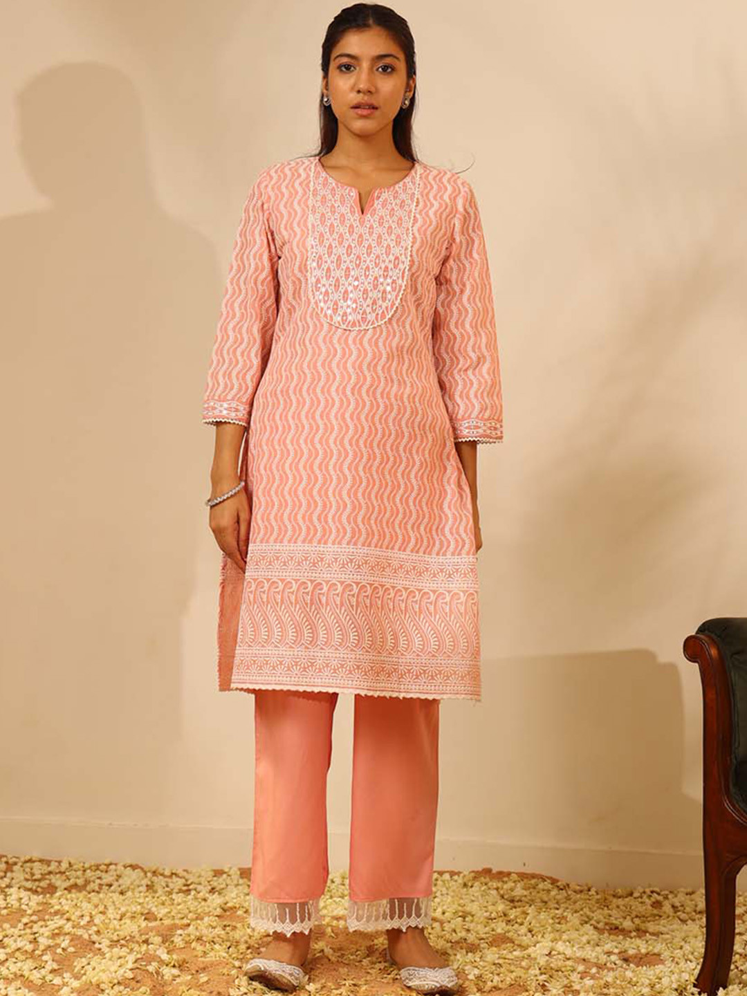 

Lakshita Embroidered Mirror Work Kurta With Trousers, Pink