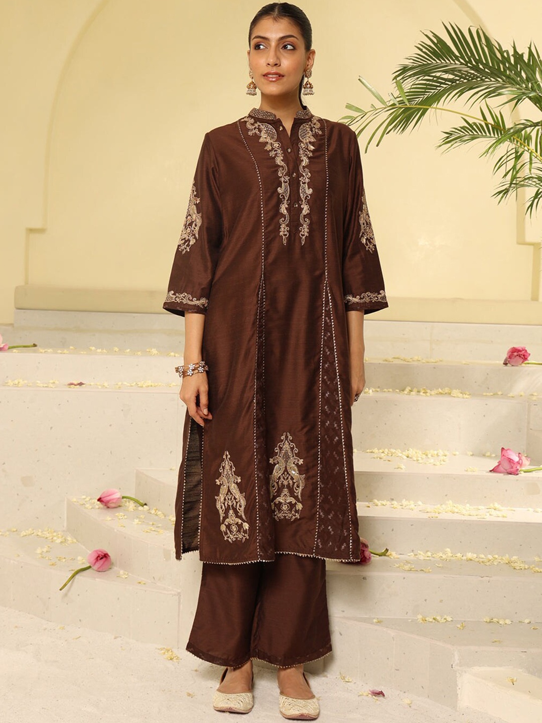 

Lakshita Ethnic Motifs Embroidered Panelled Kurta with Trousers, Brown