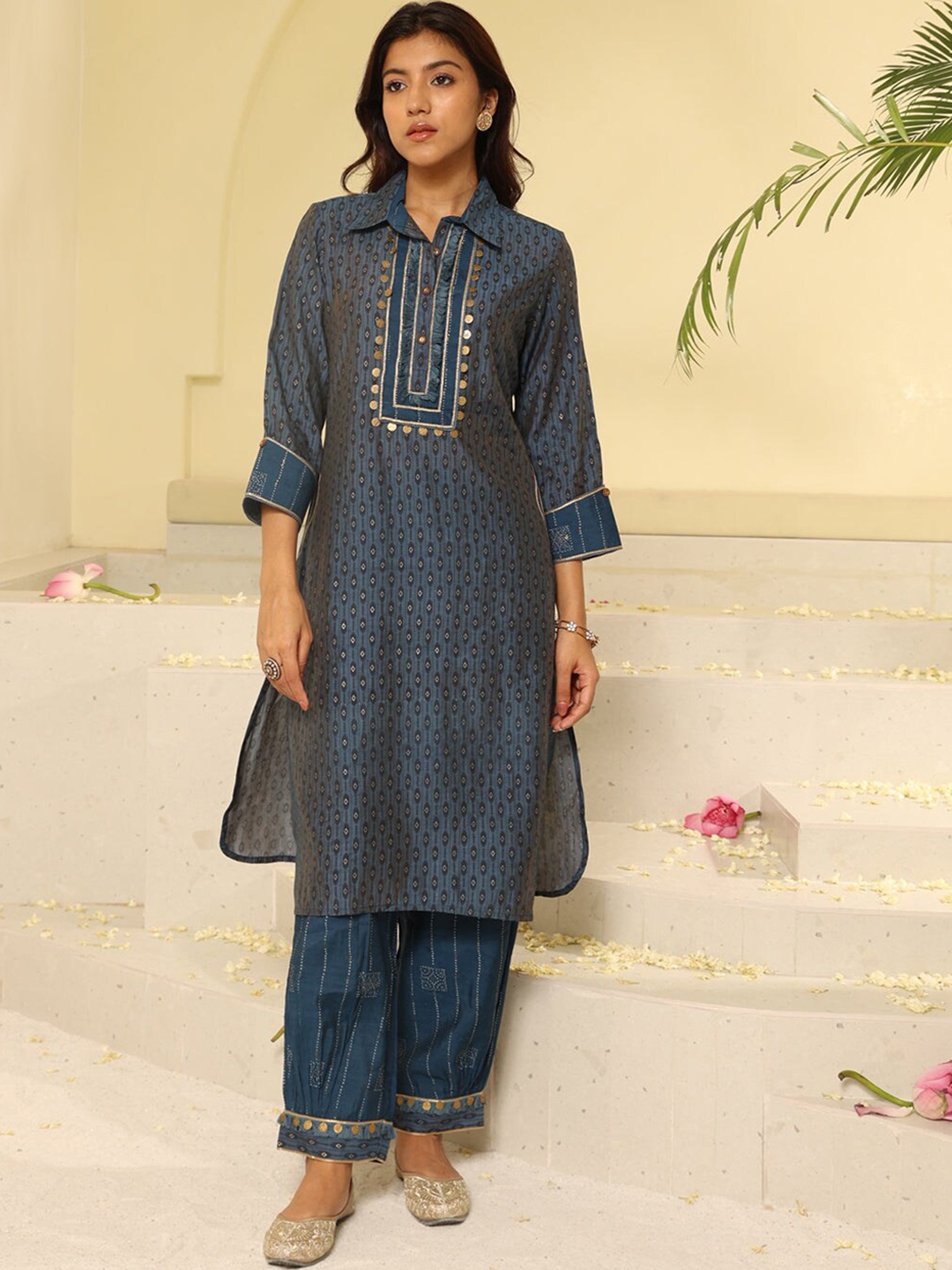 

Lakshita Ethnic Motifs Printed Collared Kurta with Harem Pants, Navy blue