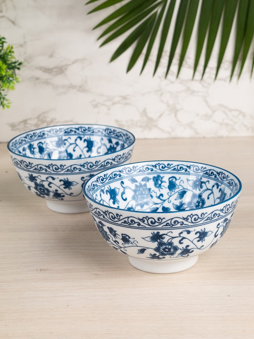 

MARKET99 Blue & White 2 Pieces Floral Printed Ceramic Serving Bowls 300ml