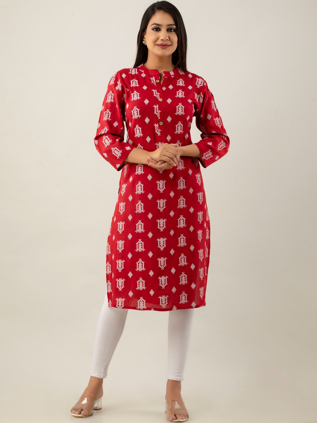 

CELEBRAVO Ethnic Motifs Printed Sequinned Mandarin Collar Kurta, Red