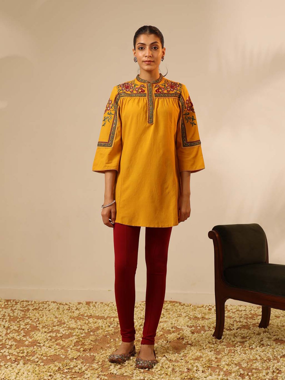 

Lakshita Floral Embroidered Mandarin Collar Tunic, Yellow
