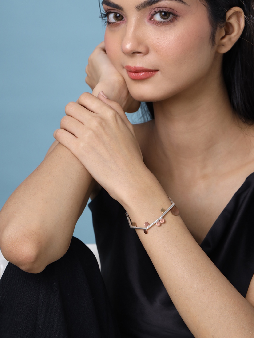 

Kicky And Perky 925 Sterling Silver Dual Tone Link Bracelet