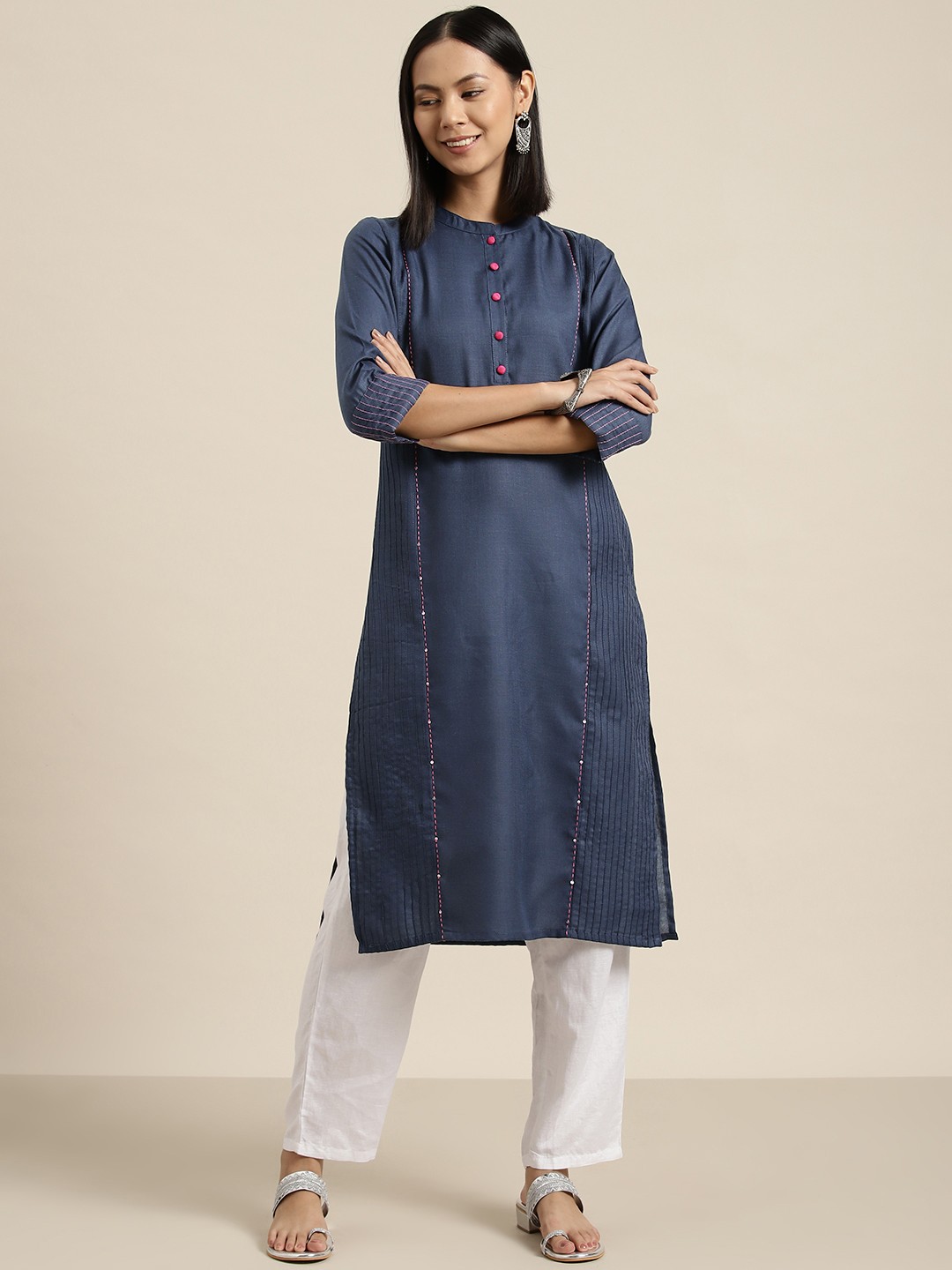 

HERE&NOW Thread Work Straight Kurta, Navy blue