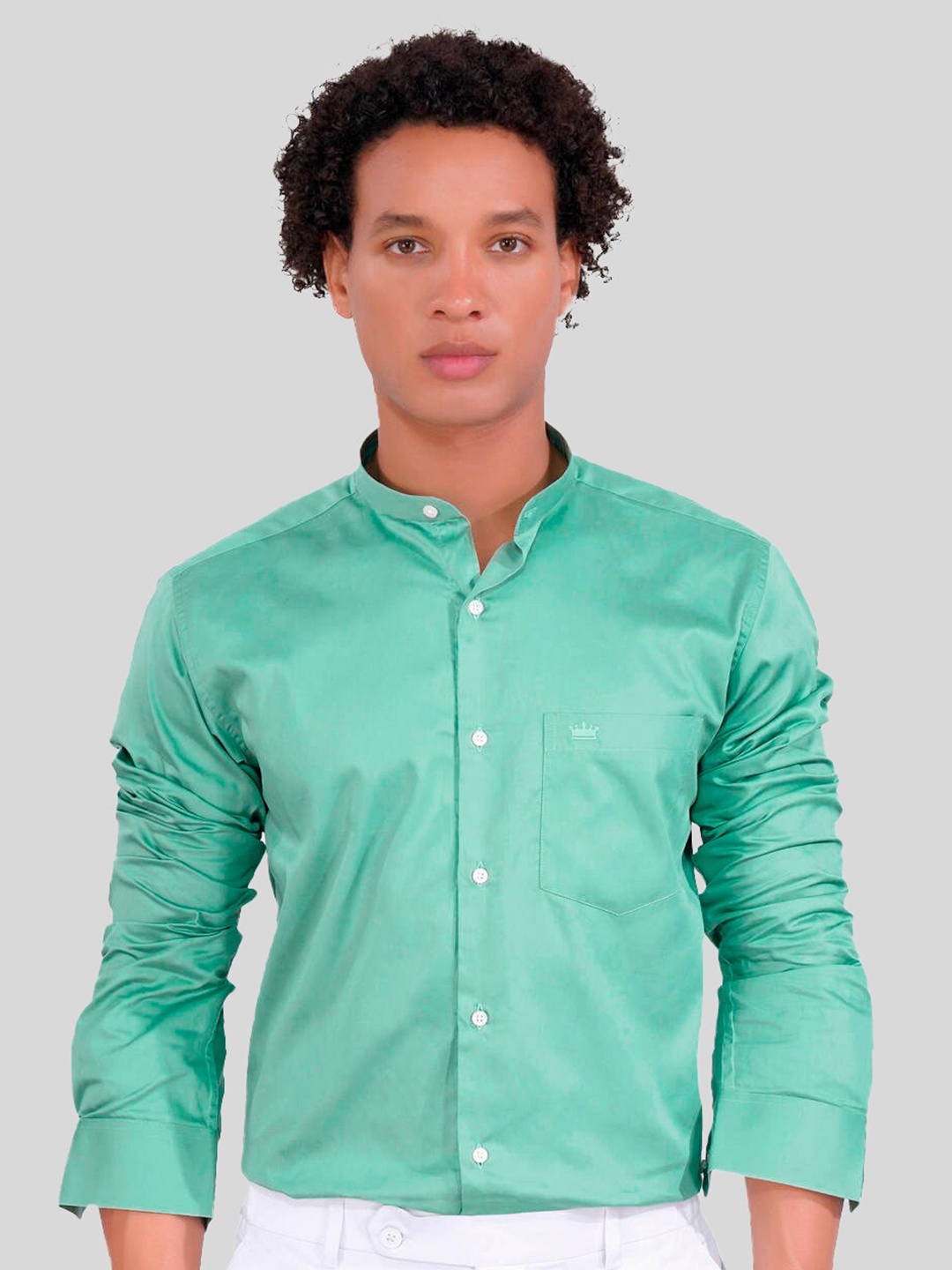 

FRENCH CROWN Standard Regular Fit Opaque Cotton Casual Shirt, Green