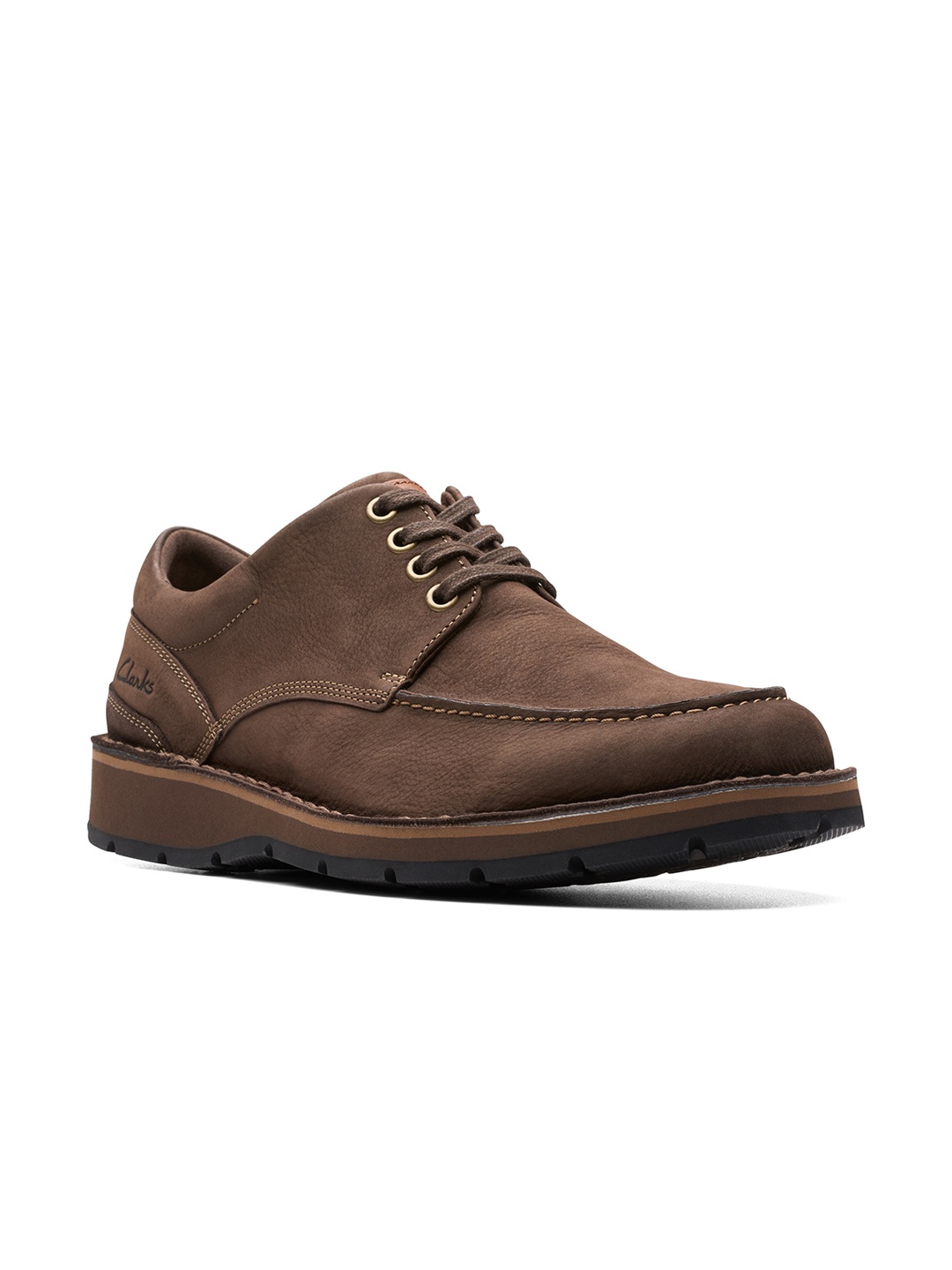 

Clarks Men Gravelle Nubuck Comfort Insole Basics Sneakers, Brown