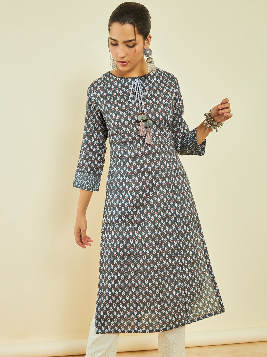 

Soch Floral Printed Tassels Detail Tie Up Detail Straight Linen Kurta, Grey