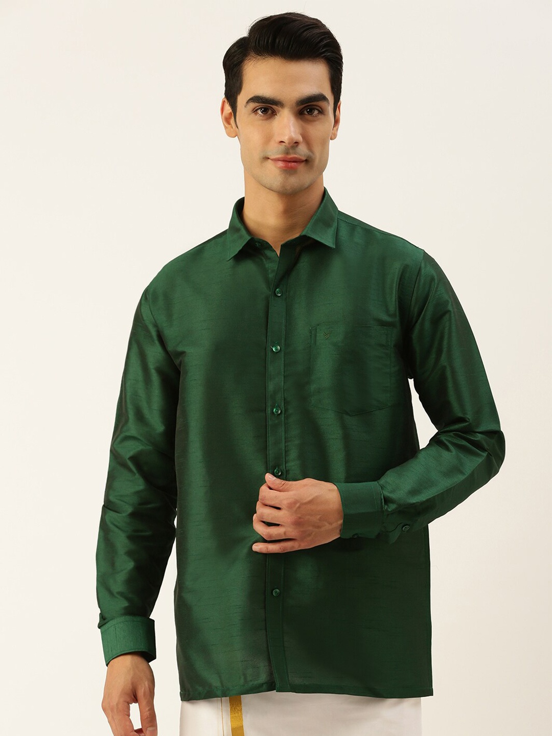 

Viveagham Comfort Regular Fit Spread Collar Long Sleeves Pocket Casual Shirt, Green